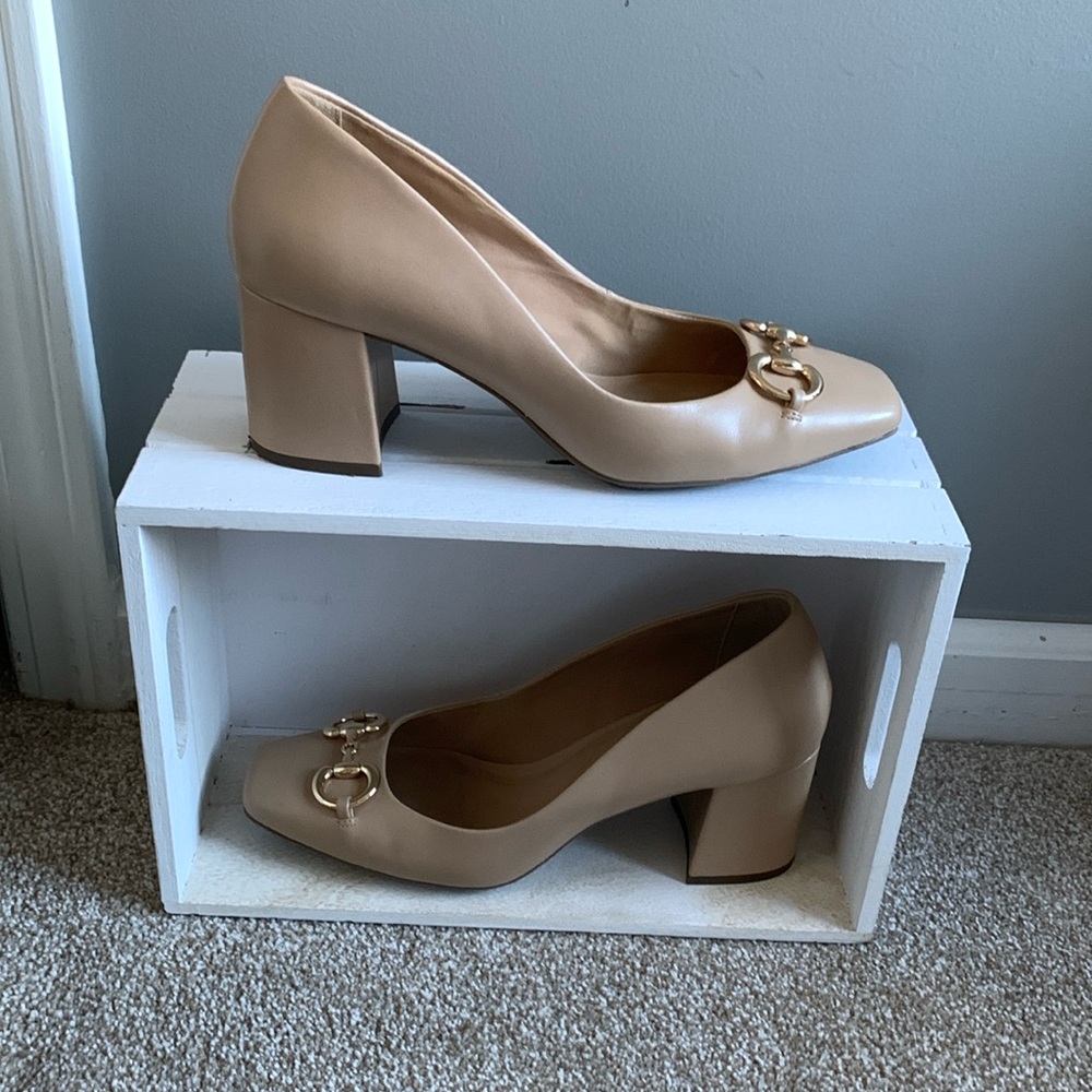 ANNE KLEIN iflex pumps size 9